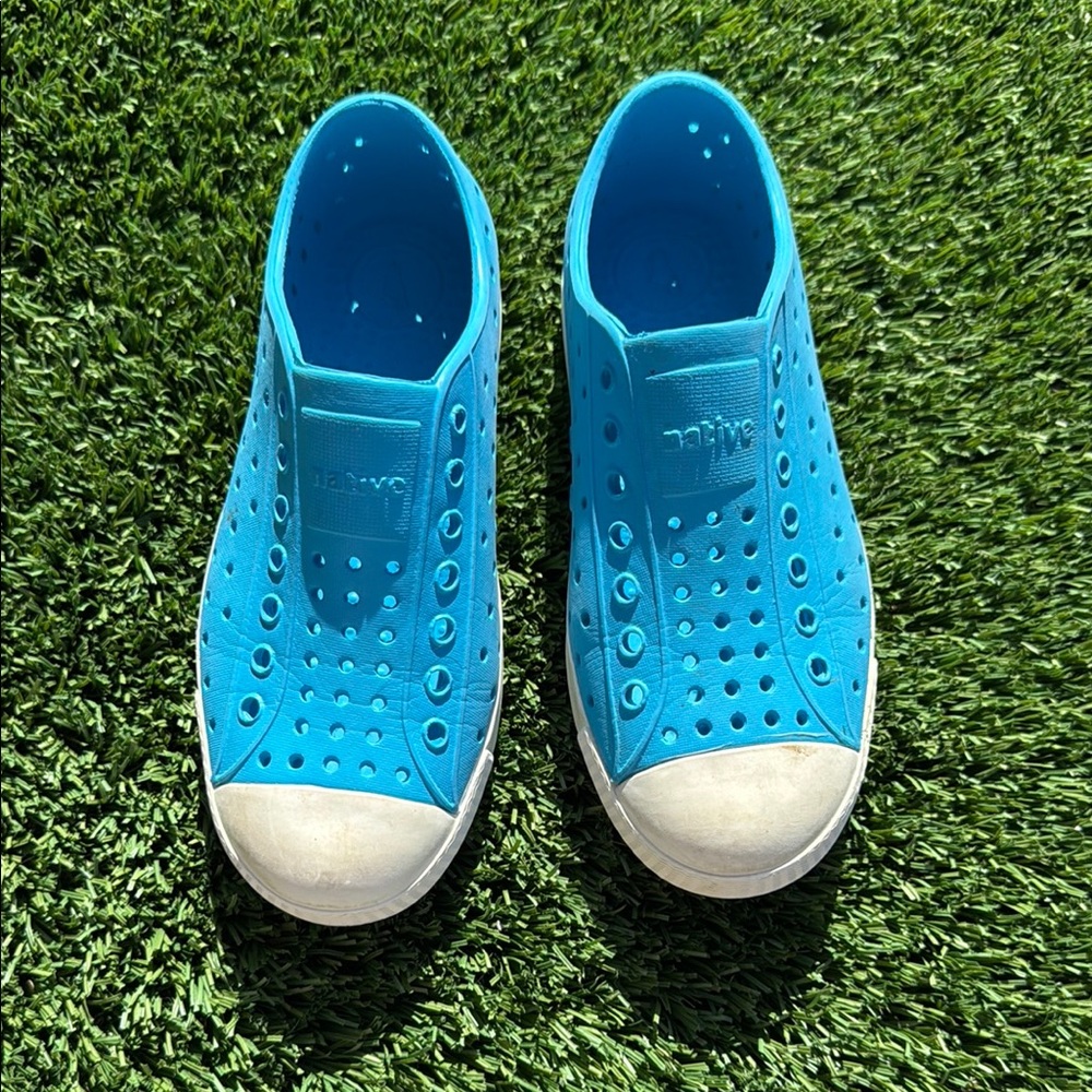 Native Kids Water Shoes - Bright Blue